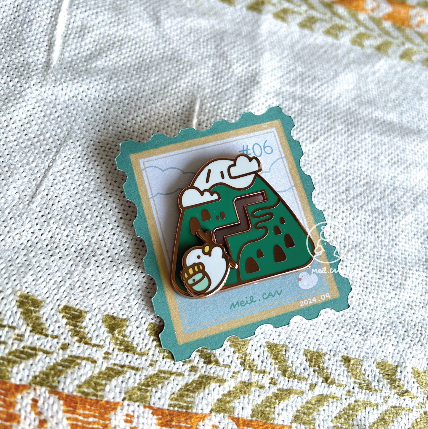September Enamel Pin - Duckie Membership Ko-fi Archive
