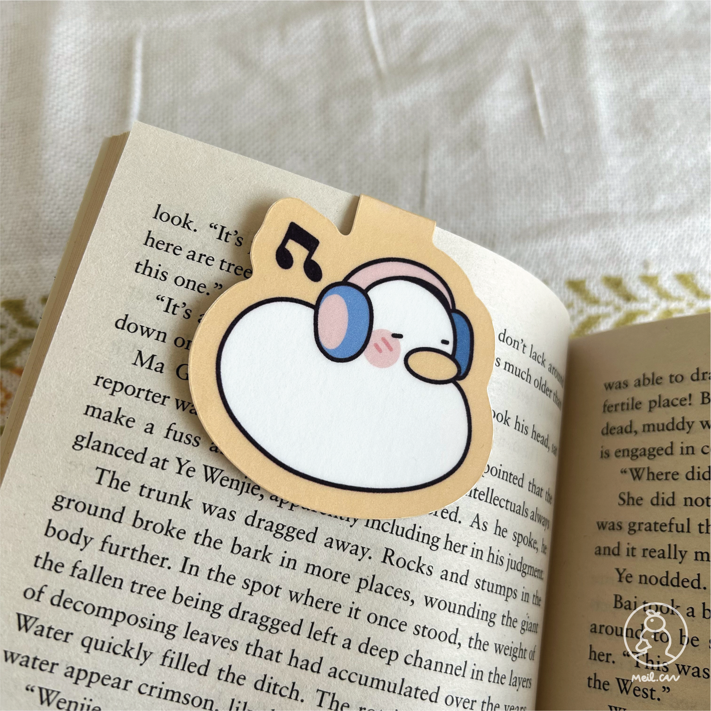 Duckie Listening to Music - Duck Magnetic Bookmark