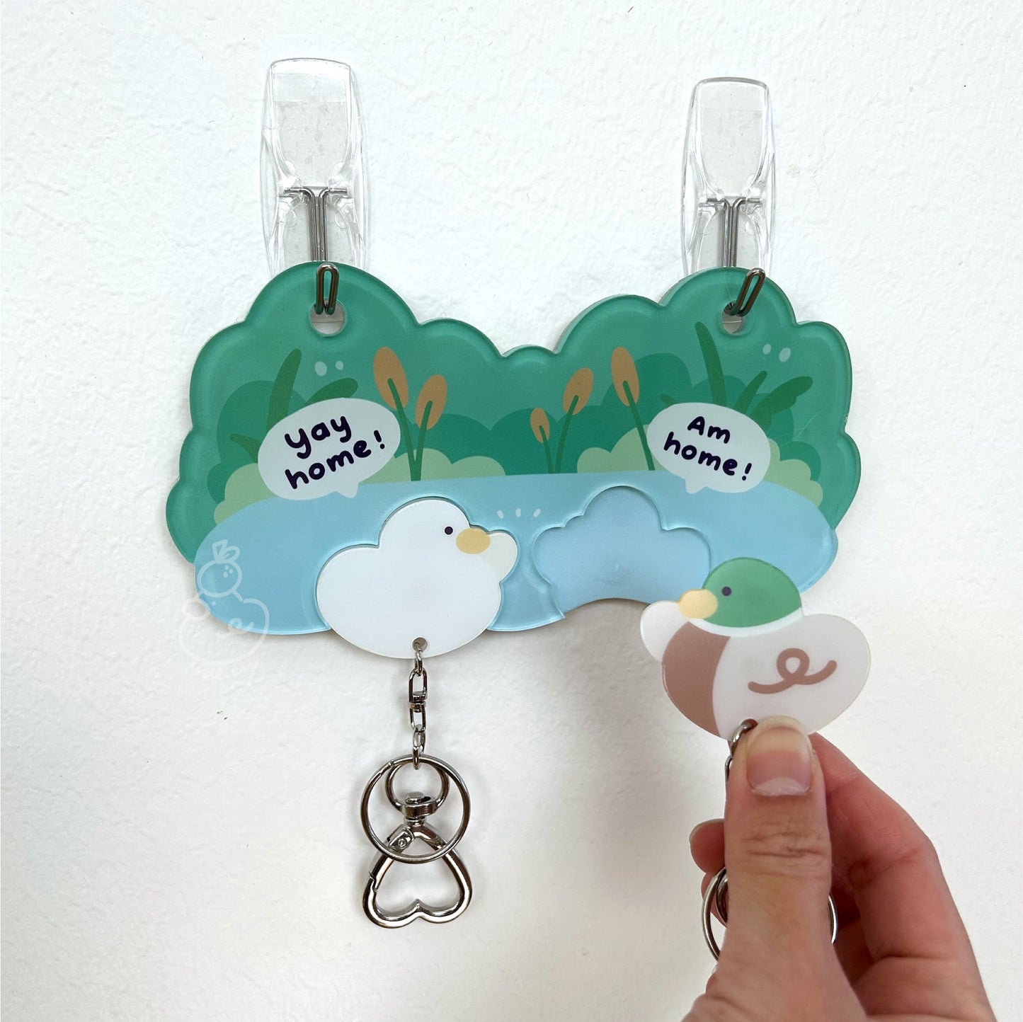 *UPGRADED* Magnetic Acrylic House Key Holder "The Ducks Family" - 2 Duck